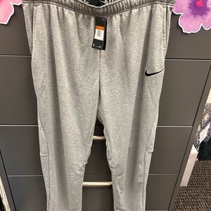 Men’s Nike Gray Sweatpants Relaxed Fit Joggers